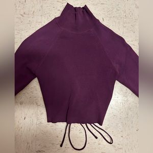 Backless tie cropped dark purple turtle neck